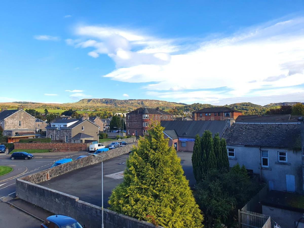 Апартаменти Dumbarton Hillview Екстер'єр фото